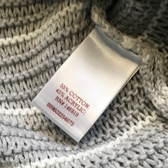 SO Sweater Size XS - Picture 3 of 8